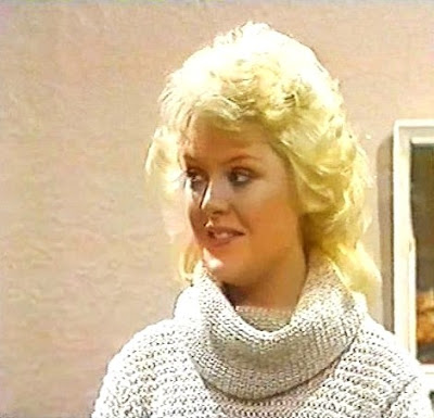 Coronation Street - Back On The...